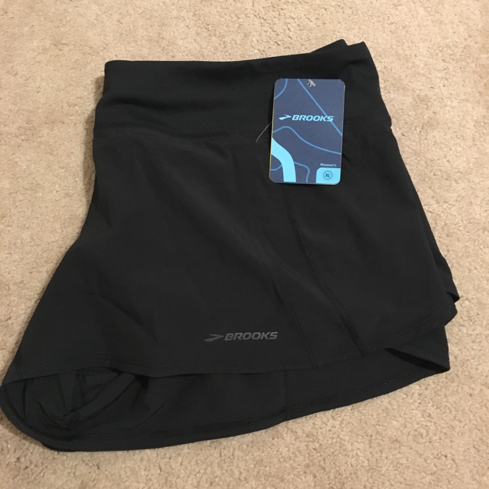 Brooks 3” Chaser Shorts